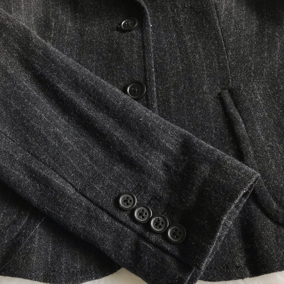 J.Crew Black Grey Pinstripe Blazer Womens Sz 4 - Picture 2 of 6